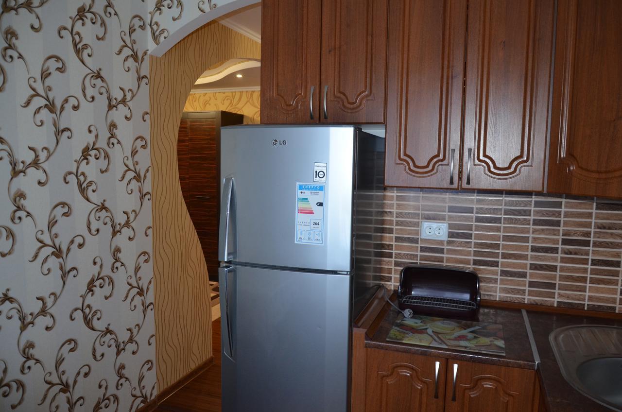 Ветеринарный Apartment Berdychiv Exterior photo